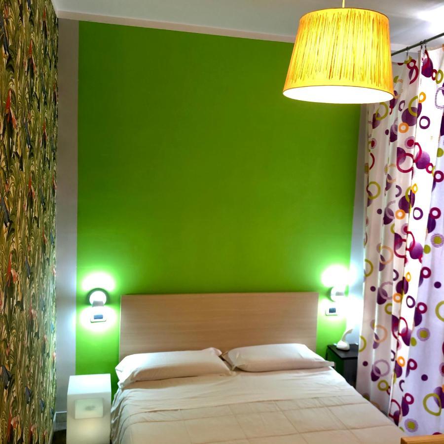 H Rooms Boutique Hotel Napoli Eksteriør billede