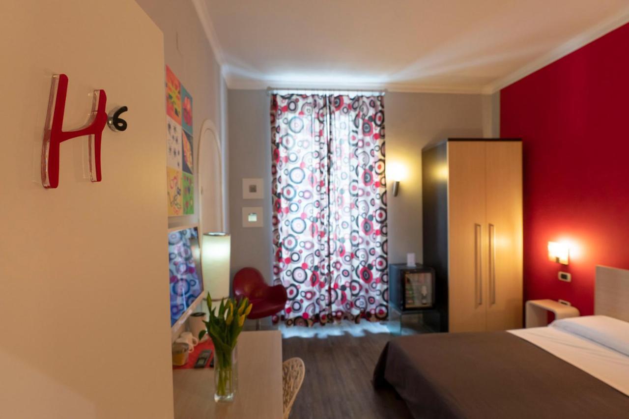 H Rooms Boutique Hotel Napoli Eksteriør billede