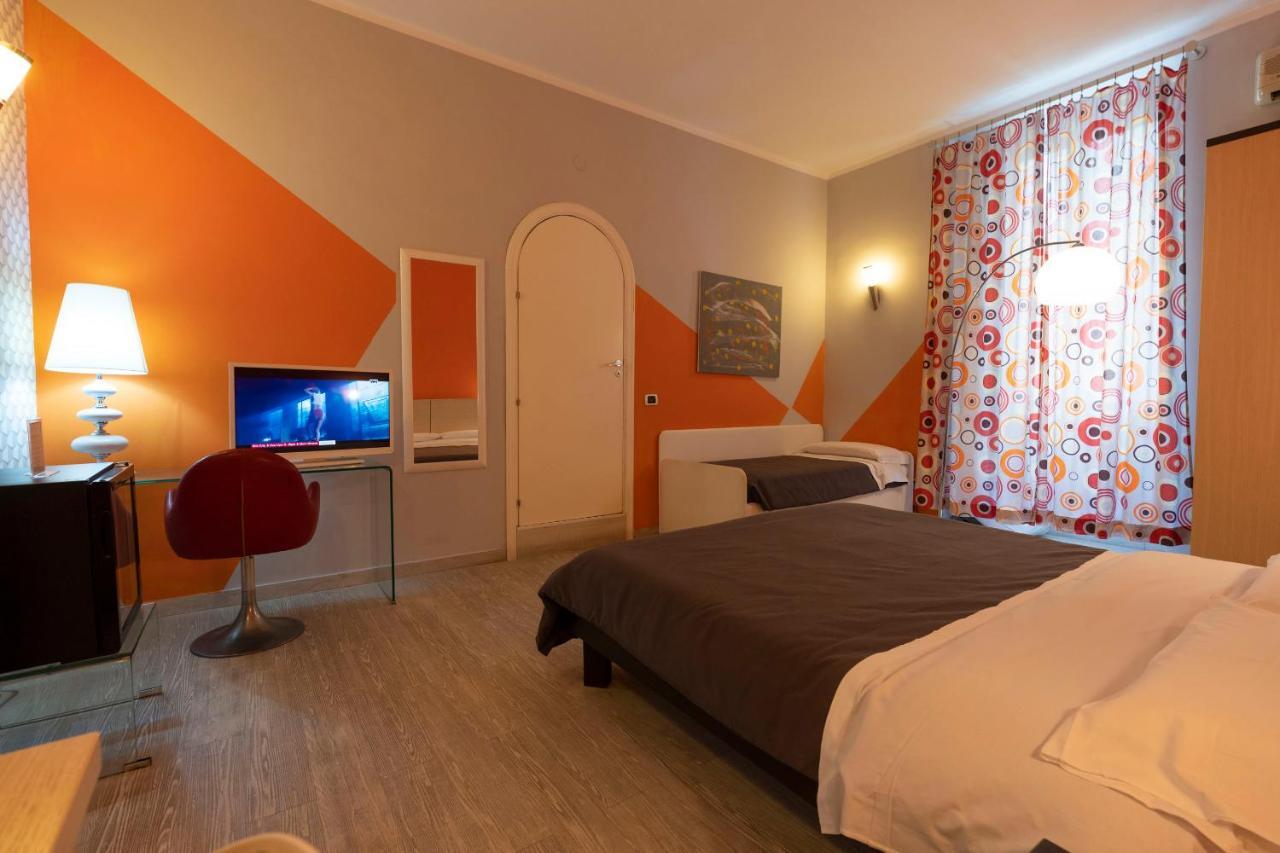 H Rooms Boutique Hotel Napoli Eksteriør billede